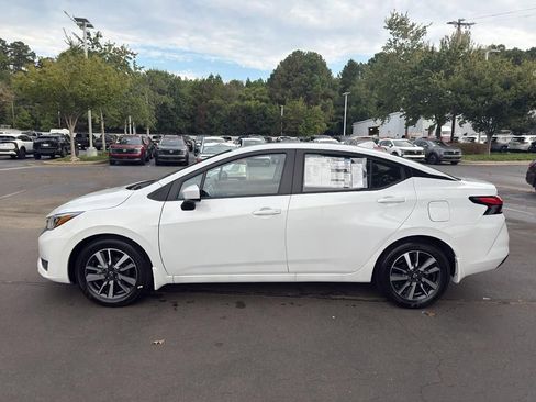 New 2025 Nissan Versa SV image 4