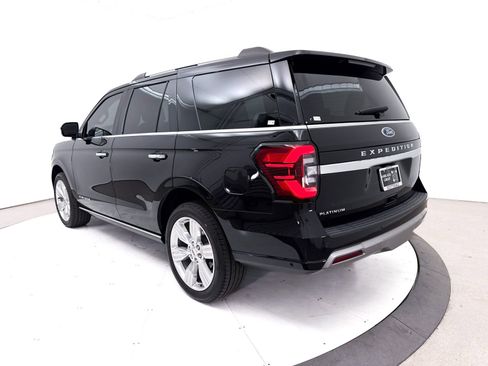 Used 2024 Ford Expedition Platinum AWD/4WD image 19