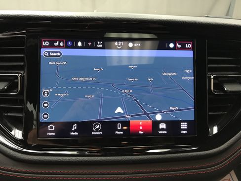 Used 2025 Dodge Durango GT AWD/4WD image 15