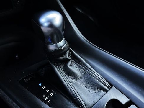 Used 2018 Toyota C-HR XLE image 27