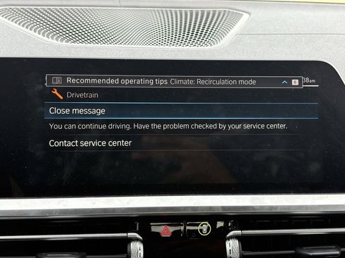 Used 2021 BMW 330e w/ M Sport Package image 9