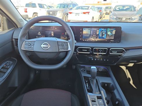 New 2026 Nissan Sentra SR w/ Floor Mat Package FWD image 13