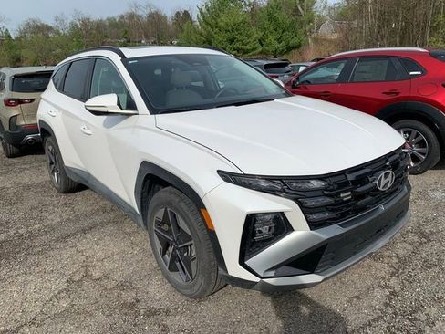 Certified 2025 Hyundai Tucson SEL image 4