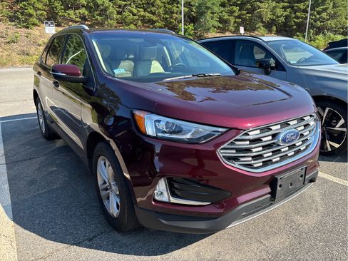 Used 2020 Ford Edge SEL w/ Convenience Package AWD/4WD image 3