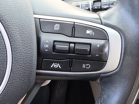 Used 2023 Kia Sportage EX FWD image 18