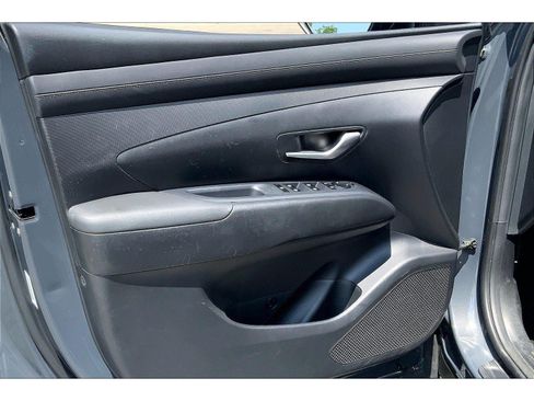Used 2025 Hyundai Tucson SEL AWD/4WD image 21