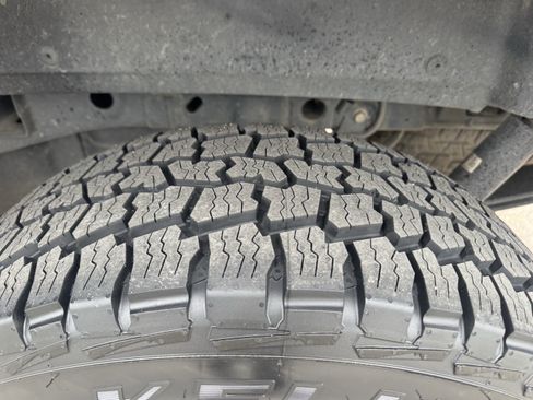 Certified 2023 Ford F150 Platinum w/ Equipment Group 701A High image 21