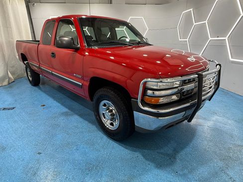 Used 1999 Chevrolet Silverado 2500 2WD Extended Cab w/ Exterior Appearance Pkg image 55