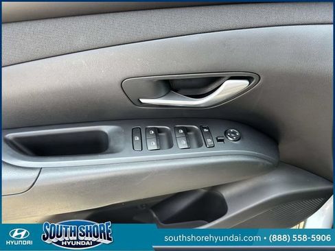 Certified 2023 Hyundai Tucson SEL w/ Convenience Package AWD/4WD image 18