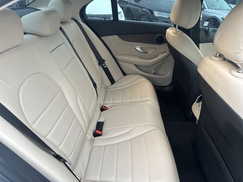 Used 2020 Mercedes-Benz C 300 4MATIC Sedan image 17