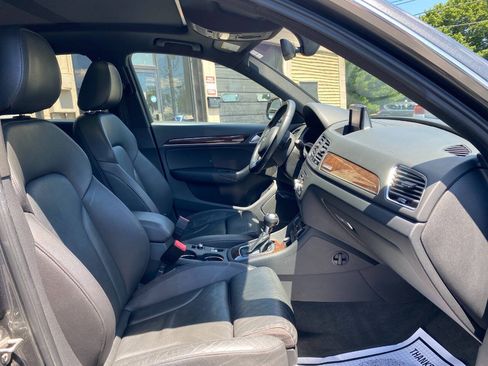 Used 2018 Audi Q3 2.0T Premium Plus w/ Premium Plus Package AWD/4WD image 30
