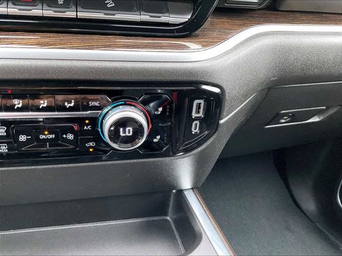 Used 2022 GMC Sierra 1500 Elevation w/ X31 Off-Road Package image 26