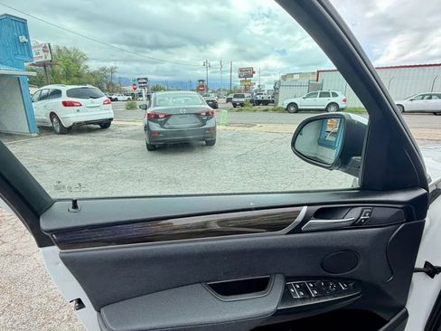 Used 2017 BMW X3 xDrive28i image 27