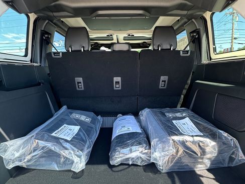 New 2026 Ford Bronco Badlands w/ Sasquatch Package AWD/4WD image 30