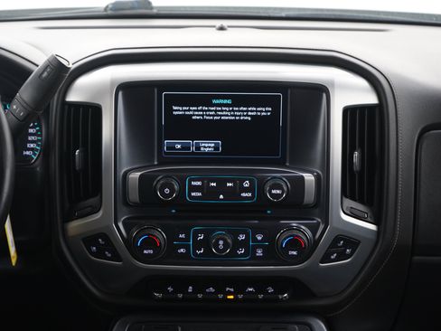 Used 2017 GMC Sierra 1500 SLT AWD/4WD image 18