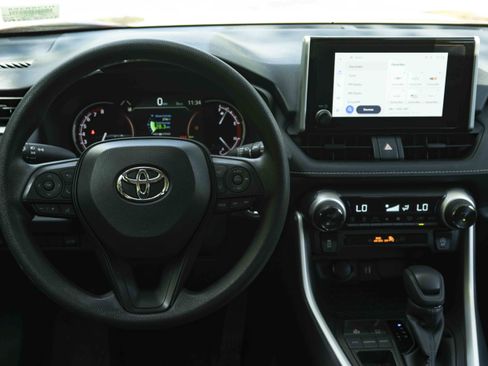 Used 2024 Toyota RAV4 XLE w/ Convenience Package FWD image 19