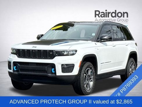 Used 2023 Jeep Grand Cherokee Trailhawk w/ Advanced Protech Group II image 2