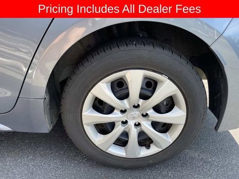 Used 2024 Toyota Corolla LE FWD image 8