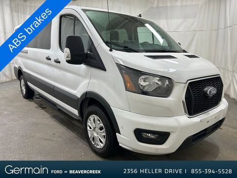 Used 2023 Ford Transit 350 XLT image 2