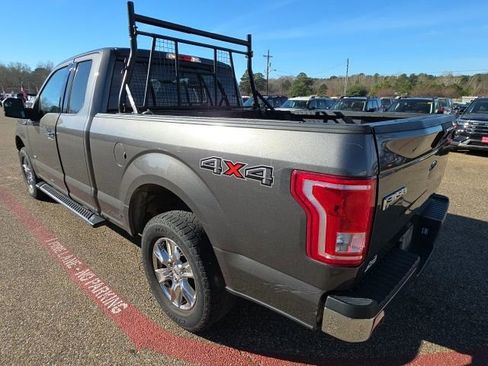 Used 2016 Ford F150 XLT w/ Equipment Group 302A Luxury image 9