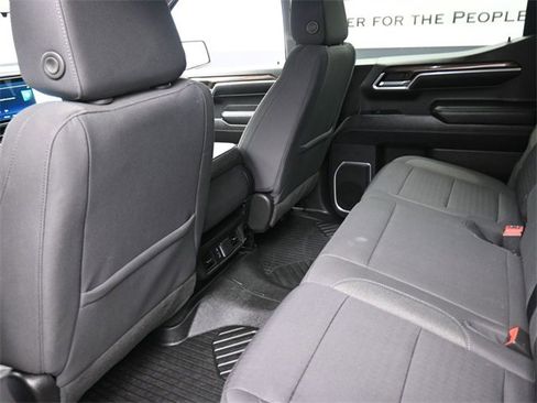 Used 2022 Chevrolet Silverado 1500 LT image 23