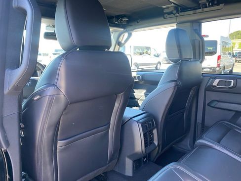 New 2026 Ford Bronco Outer Banks w/ Sasquatch Package image 28