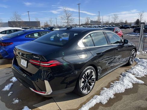 New 2026 BMW 530i xDrive w/ Premium Package AWD/4WD image 8