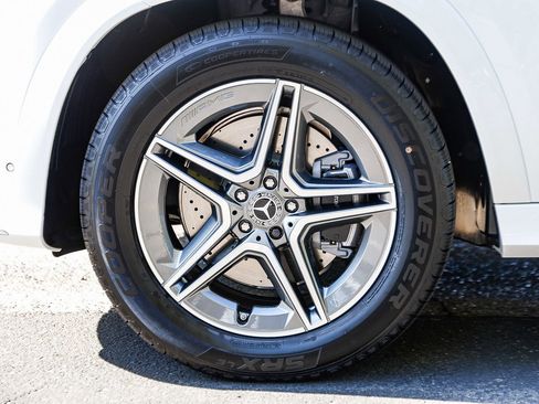 New 2026 Mercedes-Benz GLE 450 4MATIC image 9