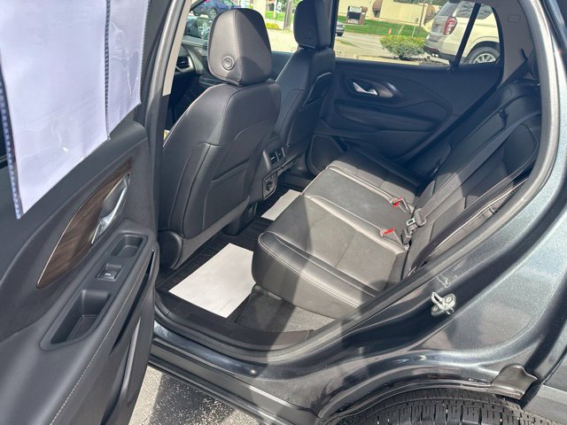 Used 2018 GMC Terrain Denali w/ Comfort Package AWD/4WD image 16