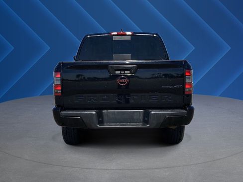 Used 2024 Nissan Frontier PRO-4X AWD/4WD image 5