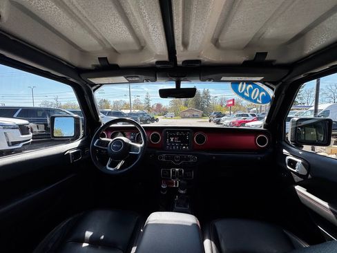 Used 2020 Jeep Gladiator Rubicon w/ Uconnect 4C Nav & Sound Group AWD/4WD image 35