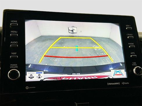 Used 2022 Toyota Camry XSE image 11