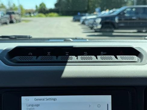 Certified 2023 Ford Bronco Badlands AWD/4WD image 47