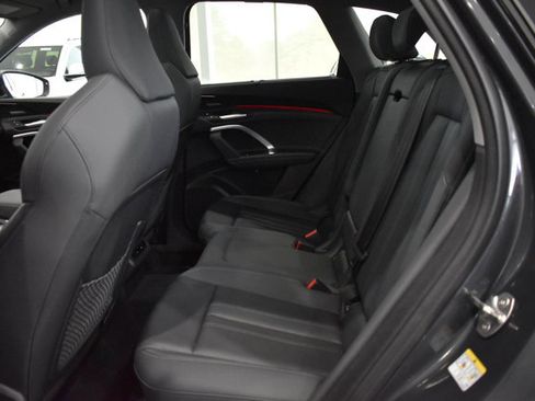 Used 2025 Audi Q5 Premium Plus w/ Premium Plus AWD/4WD image 22