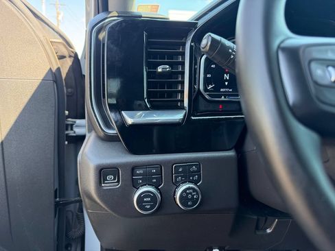 Used 2024 GMC Sierra 1500 Elevation w/ Elevation Premium Package AWD/4WD image 25