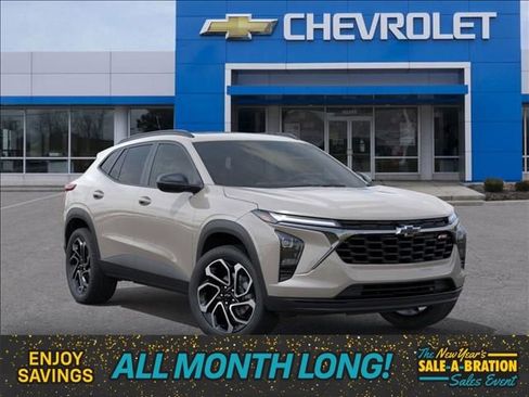 New 2026 Chevrolet Trax RS w/ Sunroof Package image 7