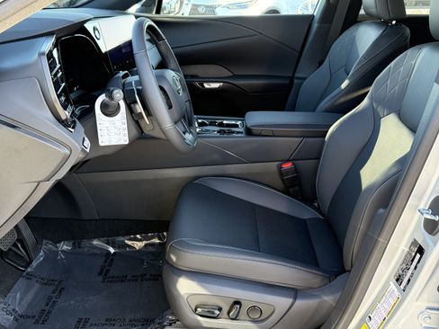 New 2026 Lexus RX 350 FWD image 19