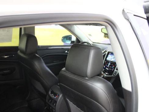 Used 2015 Cadillac SRX Premium AWD/4WD image 10
