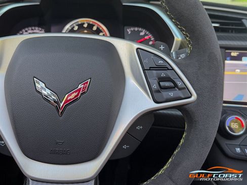 Used 2016 Chevrolet Corvette Z06 w/ C7.r Special Edition RWD image 29
