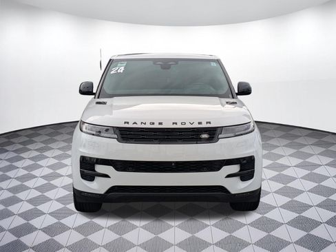Used 2024 Land Rover Range Rover Sport SE AWD/4WD image 8