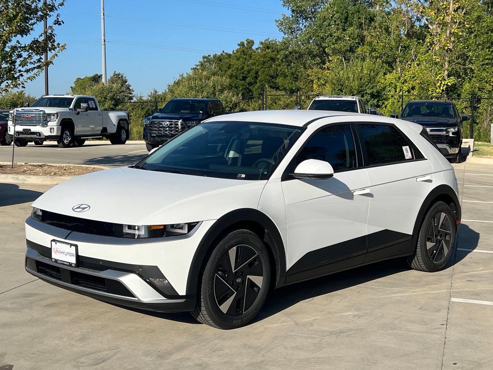 New 2027 Hyundai Ioniq 5 SE RWD image 5