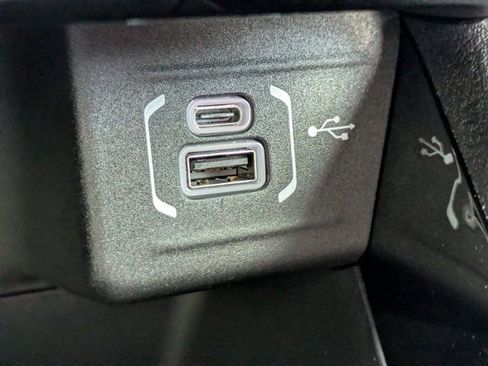 New 2026 Jeep Compass Latitude image 20