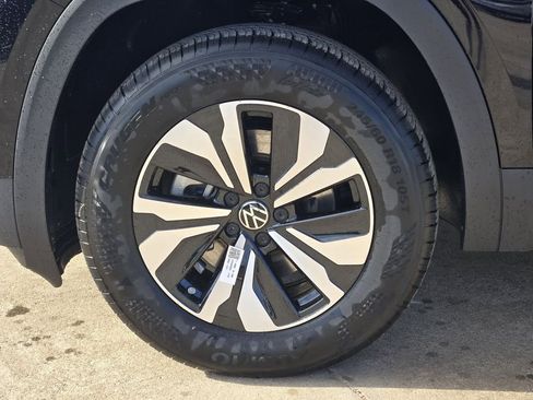 New 2026 Volkswagen Atlas Cross Sport SE AWD/4WD image 10