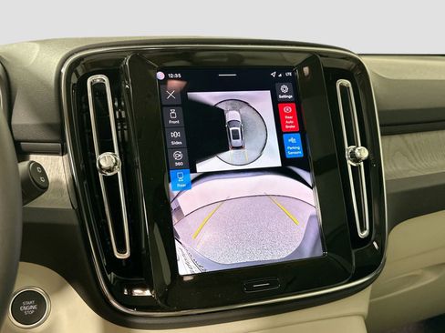 New 2026 Volvo XC40 B5 Ultra w/ Protection Package Premier image 13