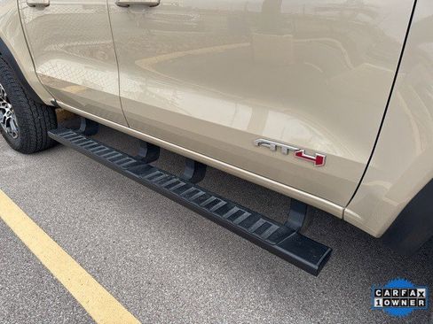 Used 2023 GMC Canyon AT4 w/ AT4 Premium Package image 5
