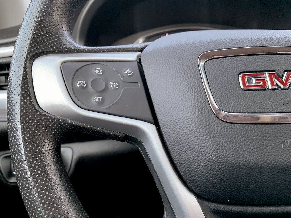 Used 2021 GMC Acadia SLE w/ Elevation Edition AWD/4WD image 16