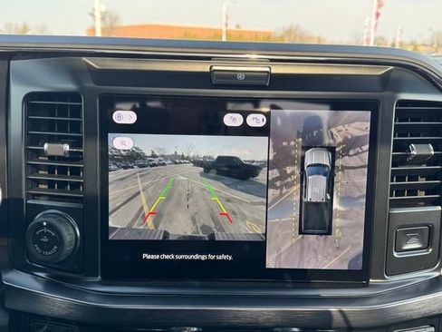 New 2026 Ford F350 Lariat w/ Black Appearance Package image 23