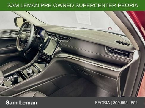 Used 2022 Jeep Grand Cherokee L Laredo w/ Luxury Tech Group I AWD/4WD image 28