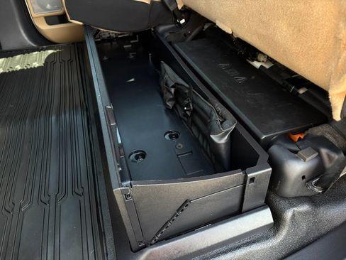 Used 2023 Ford F450 Lariat w/ Tow Technology Package AWD/4WD image 30