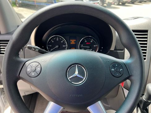 Used 2016 Mercedes-Benz Sprinter 3500 image 14